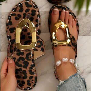 Leopard Print Flip Flops Flat Sandals